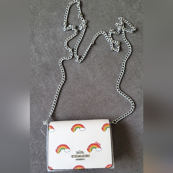 Coach mini wallet on a chain - Picture 4 of 7